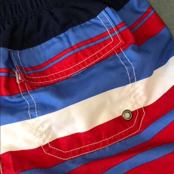 Osth Kosh bathing suits - Picture 3 of 5